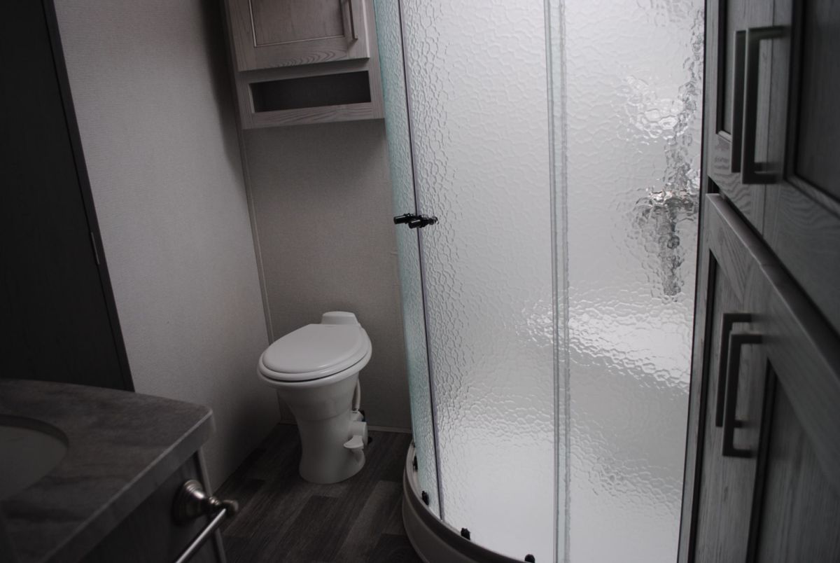 2019 KEYSTONE COUGAR Lakewood RV Sales Downing, MO